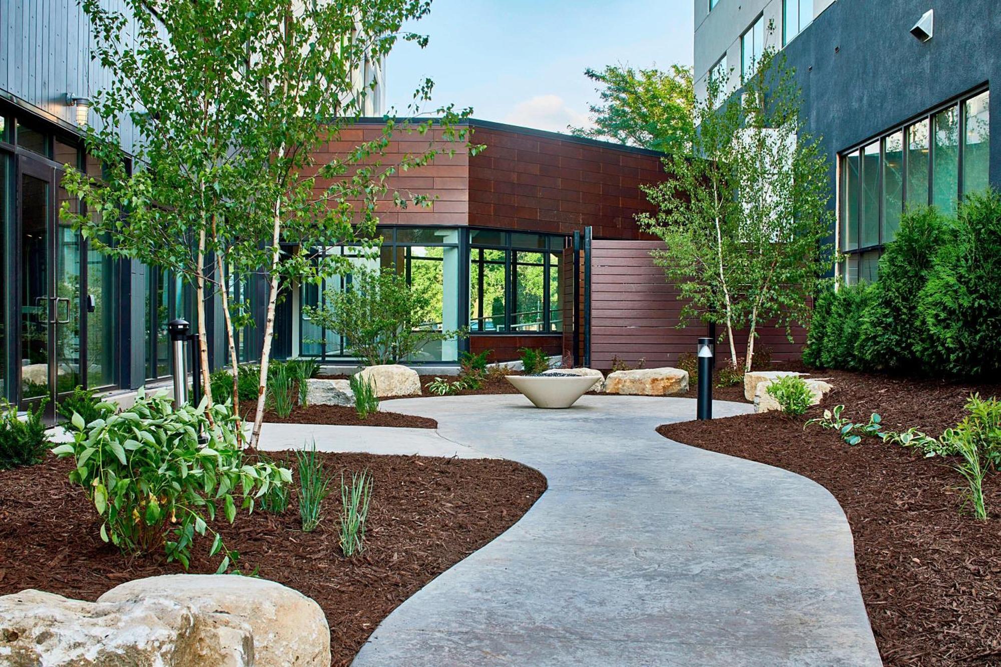 Courtyard By Marriott Minneapolis West St. Louis Park Esterno foto